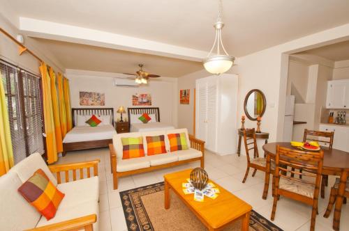 Imagen 1 de Grooms Beach Villa & Resort