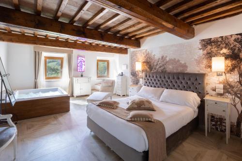 Imagen 1 de Il Castelluccio Country Resort