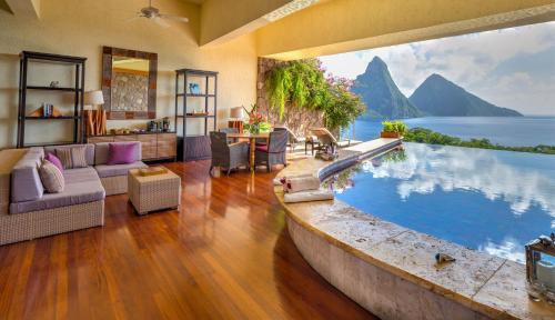 Imagen 2 de Jade Mountain