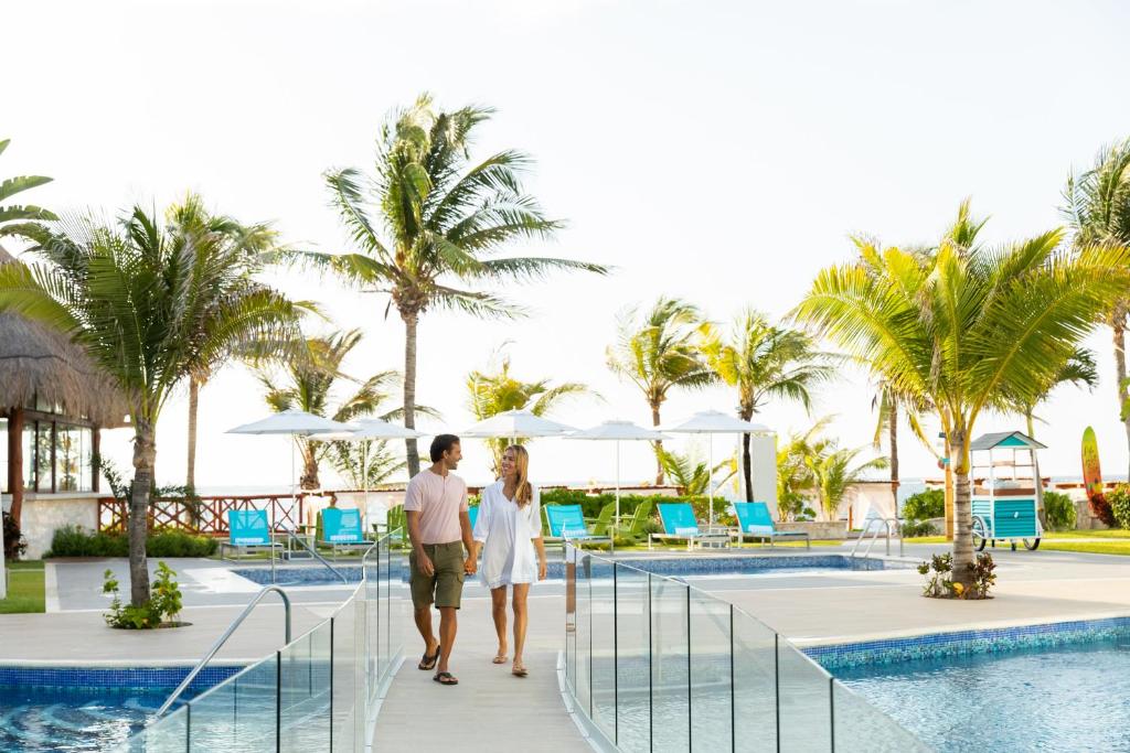 Margaritaville Island Reserve Riviera Cancún - An All-Inclusive Experience for All