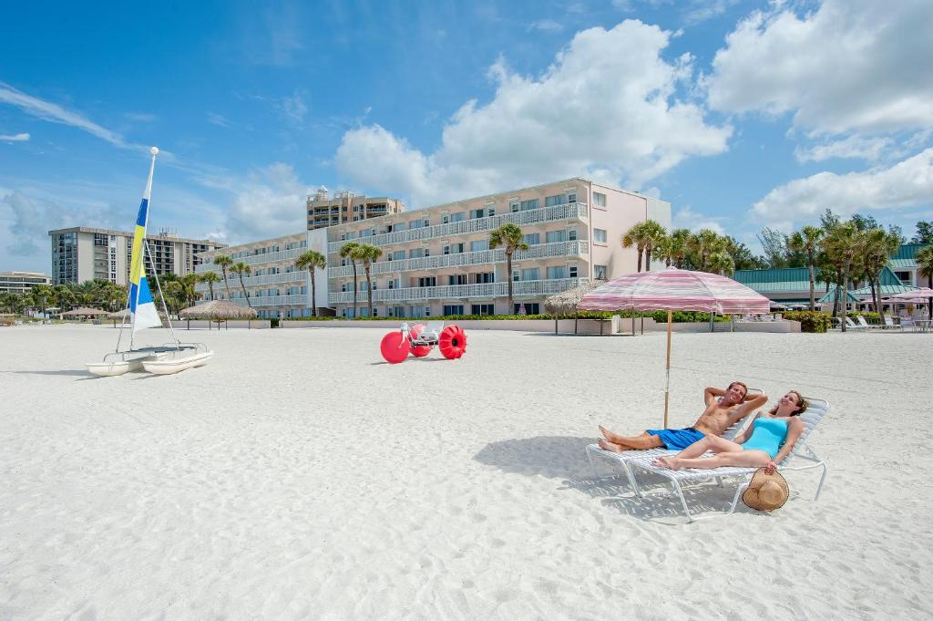 Sandcastle Resort at Lido Beach