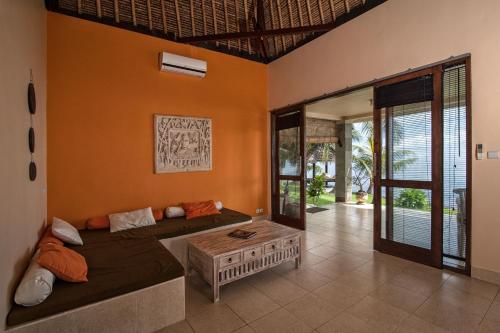 Imagen 1 de Relax Bali Dive & SPA ocean front resort