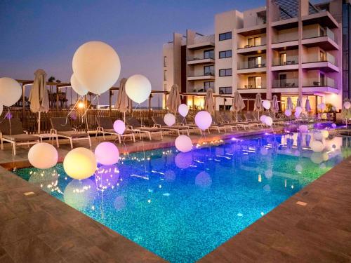 Imagen 2 de Mercure Larnaca Beach Resort